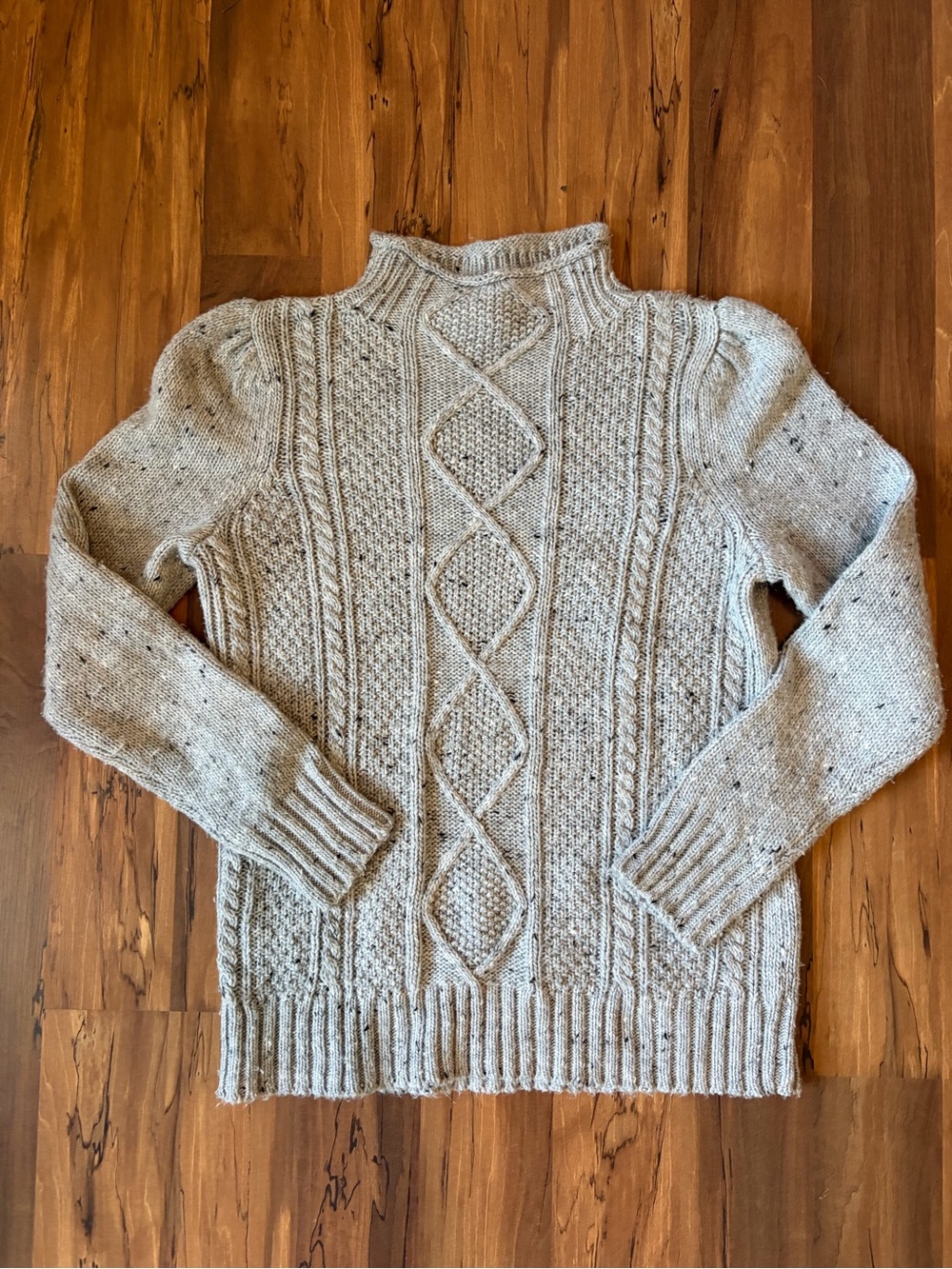 Talbots Grey Cable Knobby Knit Sweater Pullover Grey Medium Puff Sleeve